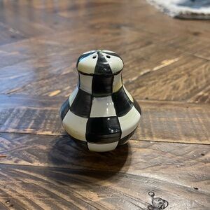 Extra MacKenzie-Child’s Salt or Pepper Shaker!